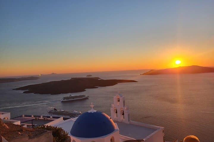 Design-Your-Own-Santorini-Private-Tour-Oia-Caldera-Akrotiri photo 5