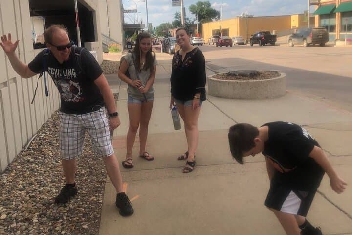 Zombie Scavenger Hunt in Arlington: Interactive City Survival Game photo 4