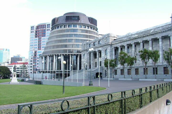 Wellington Shore Excursion: Mt Victoria, Cable Car & Botanic Garden Highlights photo 3