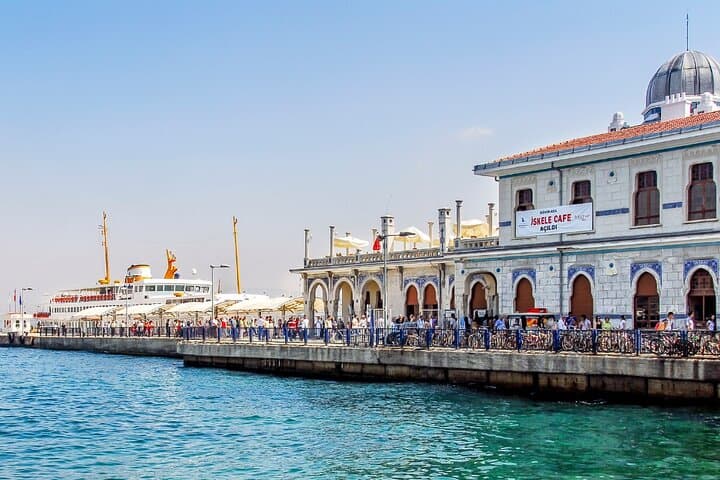 Princes Islands Day Trip from Istanbul: Ferry Cruise, Mansions & Swim