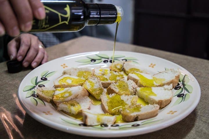 E‑Bike Tour in Locorotondo: Historic Streets, Olive Mill Visit & EVOO Tasting photo 3