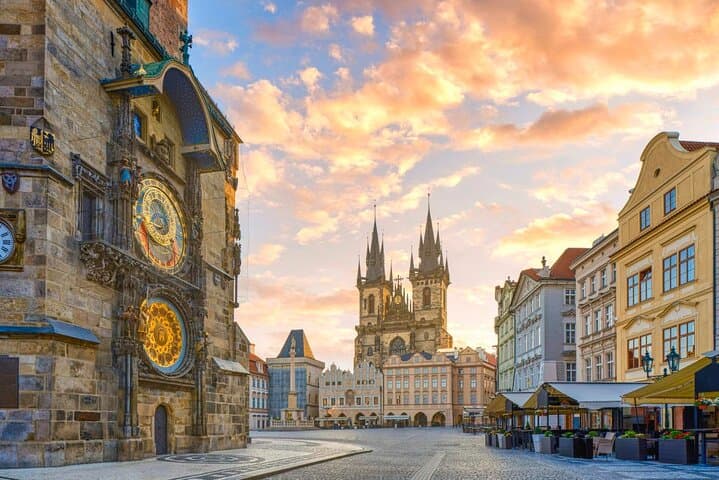 Two-Day Prague from Vienna: Private Transfers, Guided Tours & Gourmet Lunches photo 3