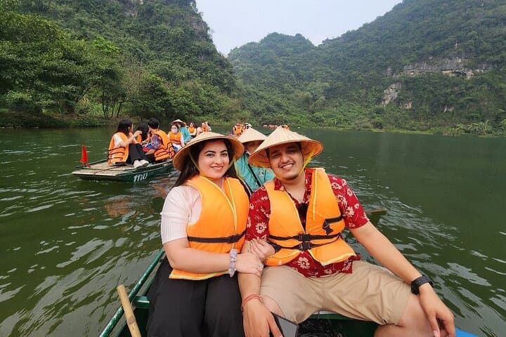 Bai Dinh, Trang An & Mua Cave Small-Group Tour from Ninh Binh: Boat Caves, Pagodas & 500 Steps photo 4