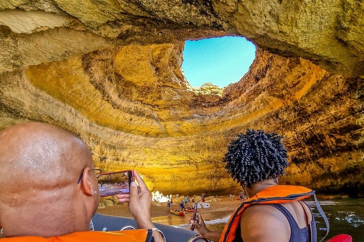 Comporta to Algarve: Private Day Tour with Benagil Caves Boat Trip