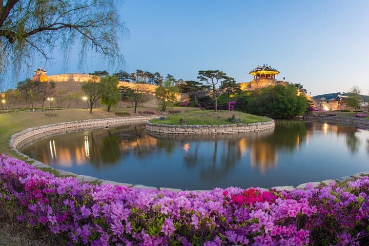 Night Walk at Suwon Hwaseong Fortress: Evening Tour from Seoul photo 4