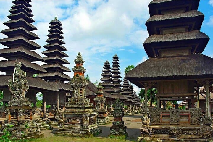 Bali Temple Tour: Taman Ayun, Ulun Danu & Tanah Lot Sunset photo 3