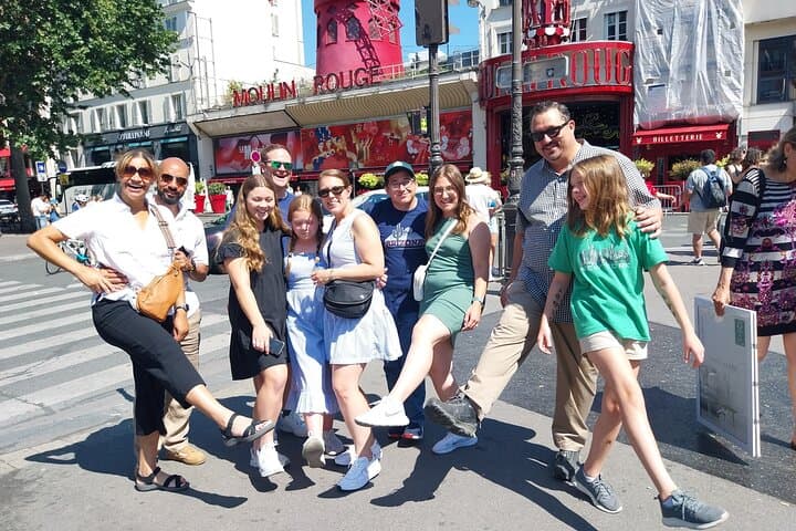 Le Grand Tour: Half-Day Walking Tour of Paris' Iconic Sights photo 6