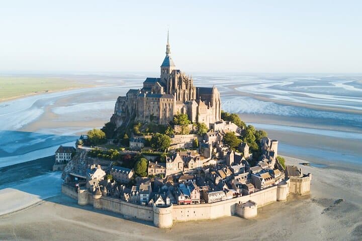 Discover History: Mont-Saint-Michel & D-Day Beaches Tour photo 3