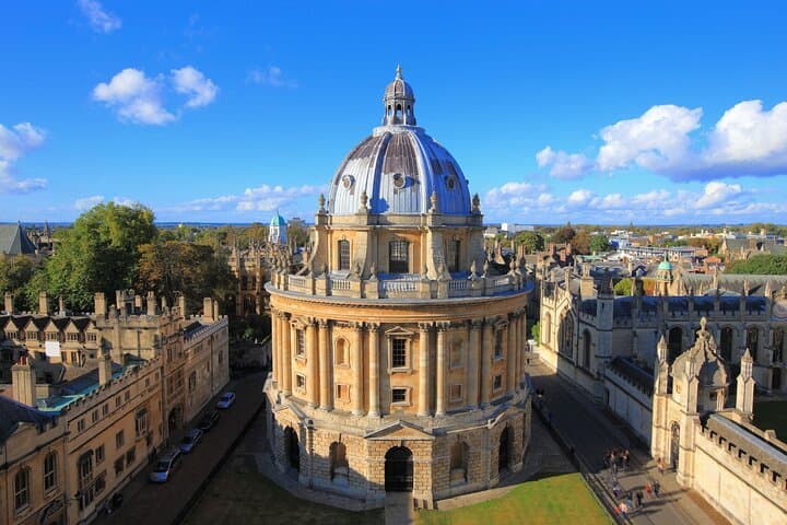 Oxford Private Guided 3-Hour Walking Tour — Radcliffe Camera to Christ Church photo 6