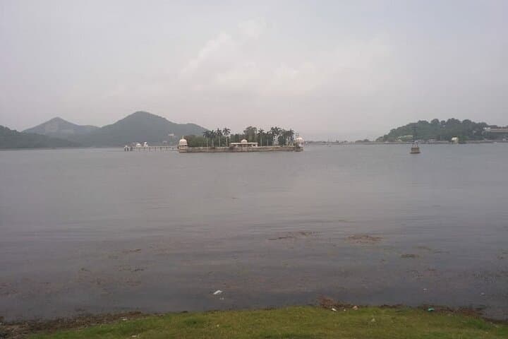 Golden Triangle 5-Day Private Tour from Delhi: Delhi, Agra & Jaipur Guide photo 2