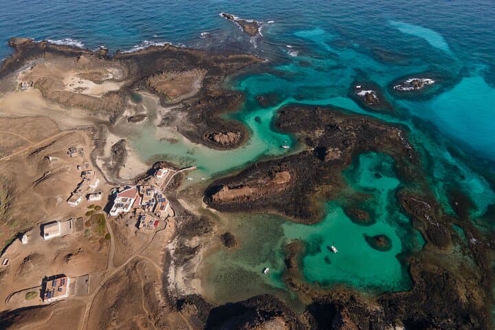 Full-Day Cruise from Lanzarote to Corralejo and Isla de Lobos — Day Trip from Lanzarote photo 3