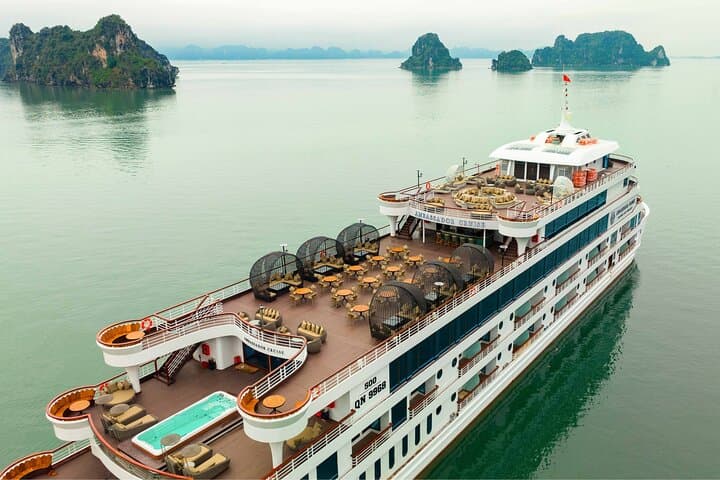 Luxury Halong Bay Day Cruise: Sung Sot Cave, Titov Island & Luon Lagoon
