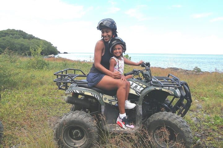 Roatan ATV Pineapple Beach Break — Politilly & Punta Gorda Adventure photo 3