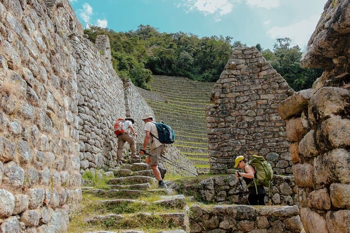 Short Inca Trail: 2-Day Private Tour to Machu Picchu from Cusco photo 2