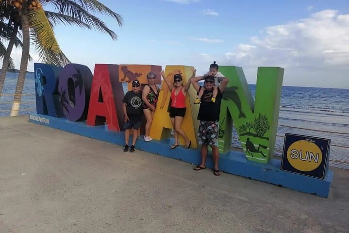 Roatan Half-Day: Coxen Hole, Mayan Eden & West Bay Beach Tour photo 5