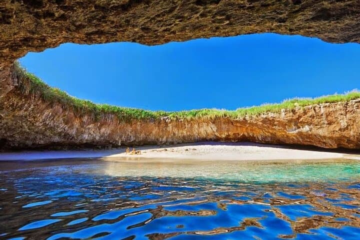 Playa del Amor Private Tour: Hidden Beach & Snorkel from Punta de Mita photo 6