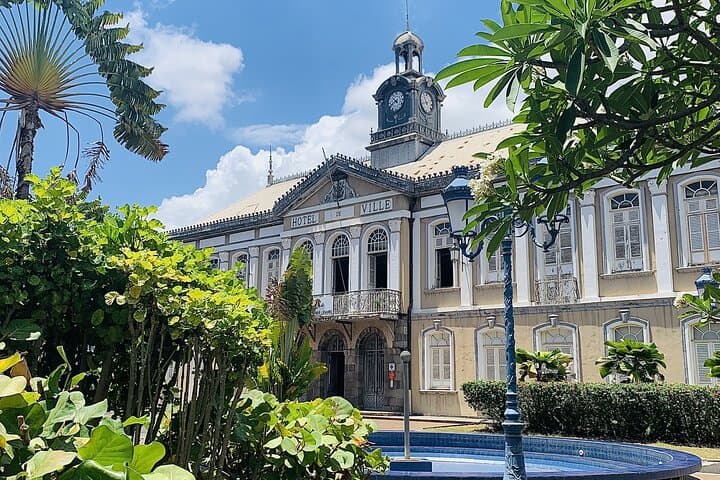 Fort-de-France Self-Guided Quest: Explore the Malecon & Schoelcher Library photo 2