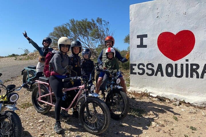 Essaouira Electric Motorcycle Circuit: 75-Min Seafront & Medina Ride
