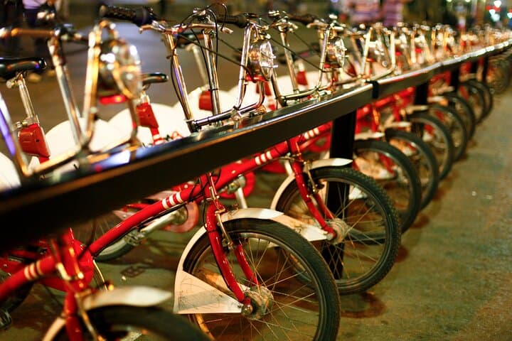 Private Barcelona Highlights Bike Tour — 3-Hour Guided City Route photo 2