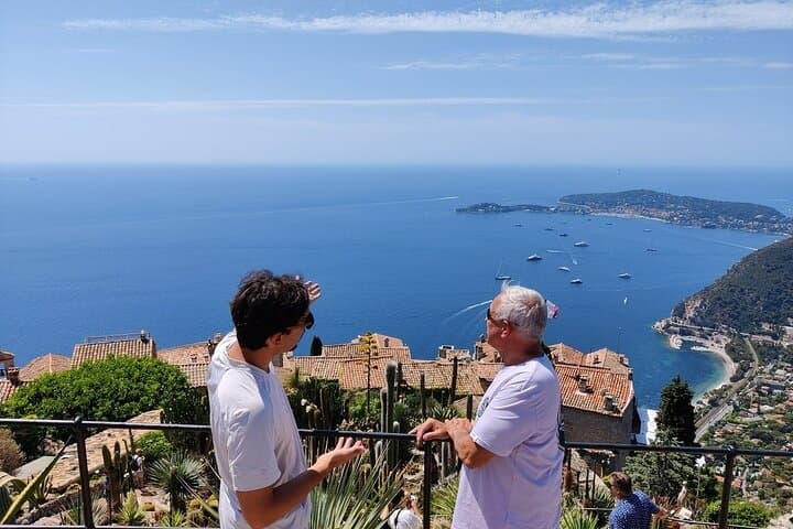 Èze Medieval Village Tour with Certified Guide & Skip-the-Line Exotic Garden