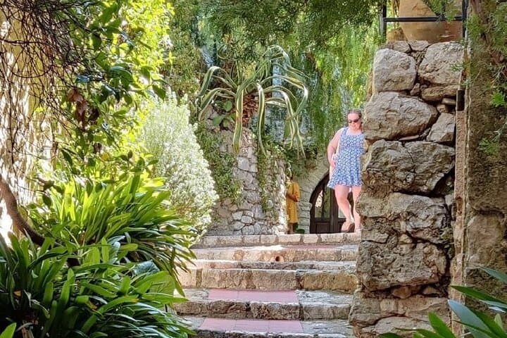 Èze Medieval Village Tour with Certified Guide & Skip-the-Line Exotic Garden photo 5