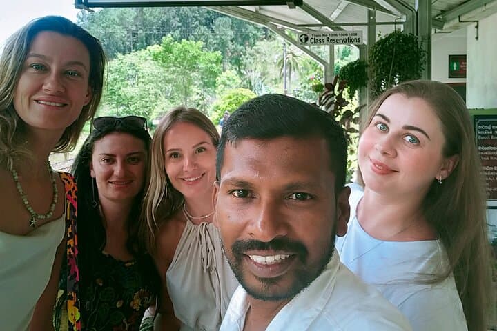 7-Day Private Car & Driver Tour in Sri Lanka — Sigiriya, Kandy, Nuwara Eliya, Ella, Yala & Galle