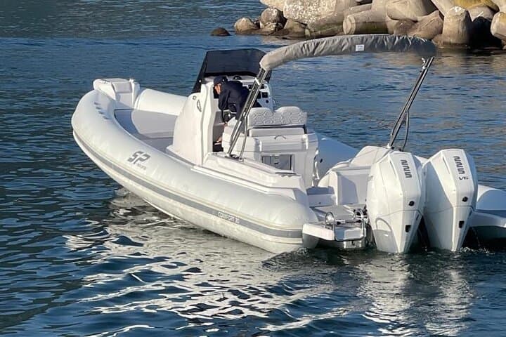 Private Dinghy Day Trip from Sorrento to Capri — Full-Day Boat Tour photo 4