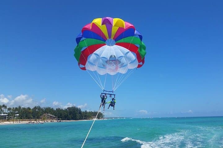 Bavaro Combo Adventure: Parasail, Hookah Dive & Natural Pool Party in Punta Cana photo 2