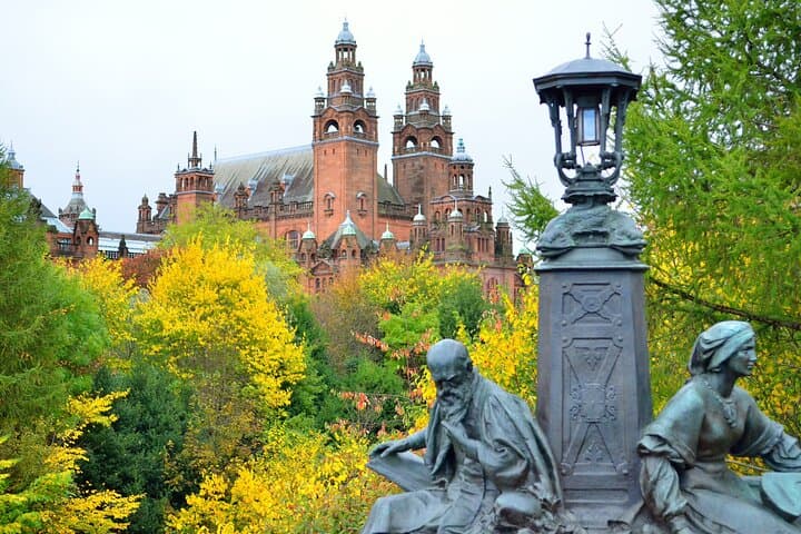 Glasgow Scavenger Hunt: Self-Guided Walking Tour of City Highlights photo 6