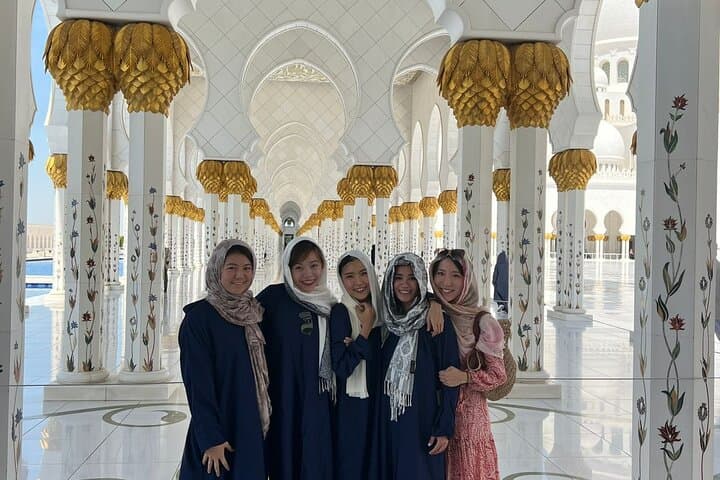 Half-Day Private Tour: Dubai to Sheikh Zayed Grand Mosque — Abu Dhabi Cultural Day Trip photo 6