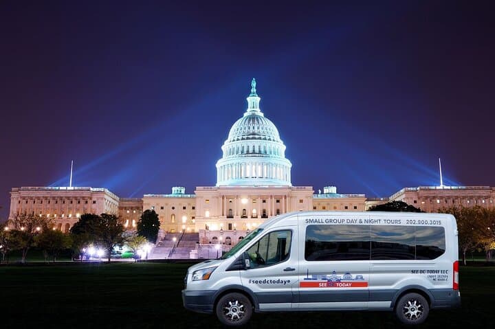 National Mall Night Tour: 10 Top Attractions by Van in Washington DC