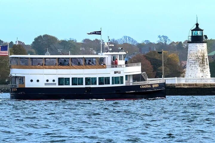 Exploring Narragansett Bay: A Scenic Lighthouse Cruise from Newport with Mimosas photo 2
