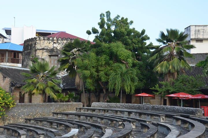 Stone Town Walking Tour: Explore Zanzibar's Historic Streets with a Local Guide photo 4