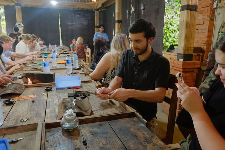 Hands-On Silver Class in Ubud: Make Your Own Balinese Jewelry photo 2
