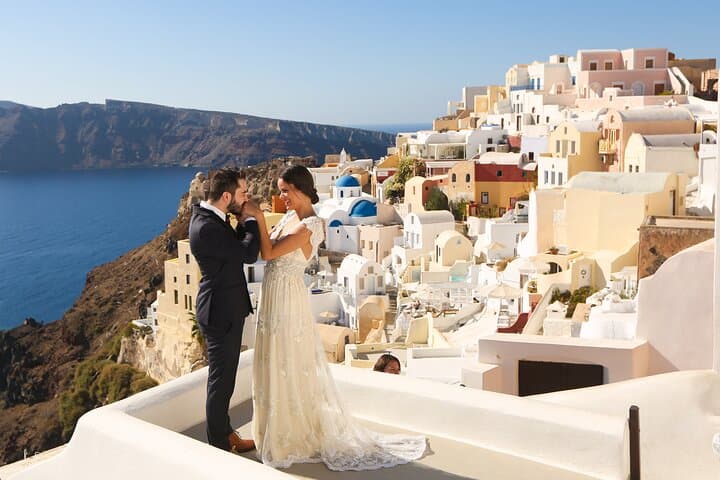 Caldera-Edge Private Photoshoot in Fira Santorini: Pro Portrait Session on the Cliffs photo 3