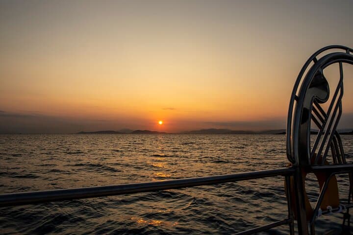 Private Luxury Sunset Sailing Cruise on the Athenian Riviera photo 3