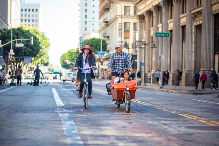 3-Hour Private Beverly Hills and Hollywood Bike Tour — Los Angeles by Bike photo 2