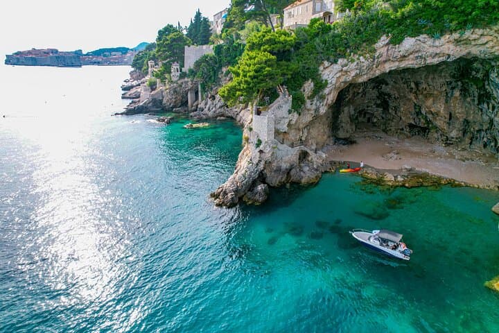 Private panorama boat tour around Dubrovnik City Walls photo 4