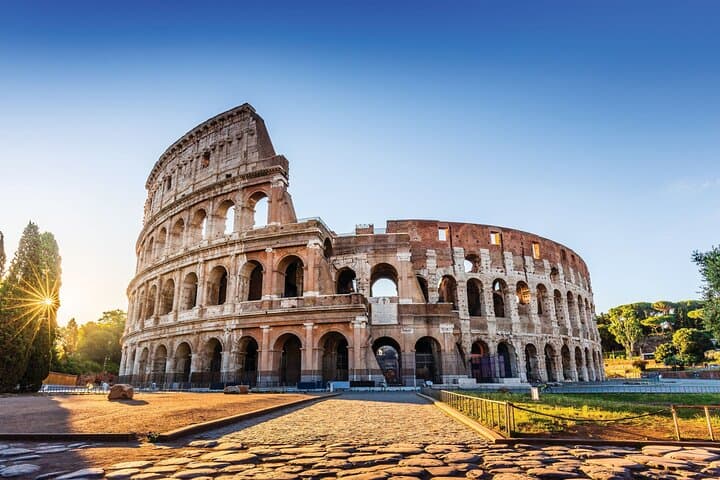 Pedal Rome's Ancient Heart: 3-Hour Private Bike Tour photo 3