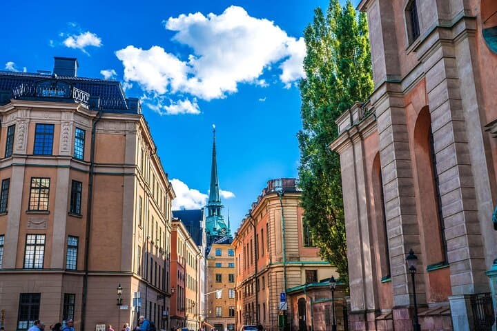 Bike Stockholm's Highlights: 3-Hour Private City Cycling Tour photo 3