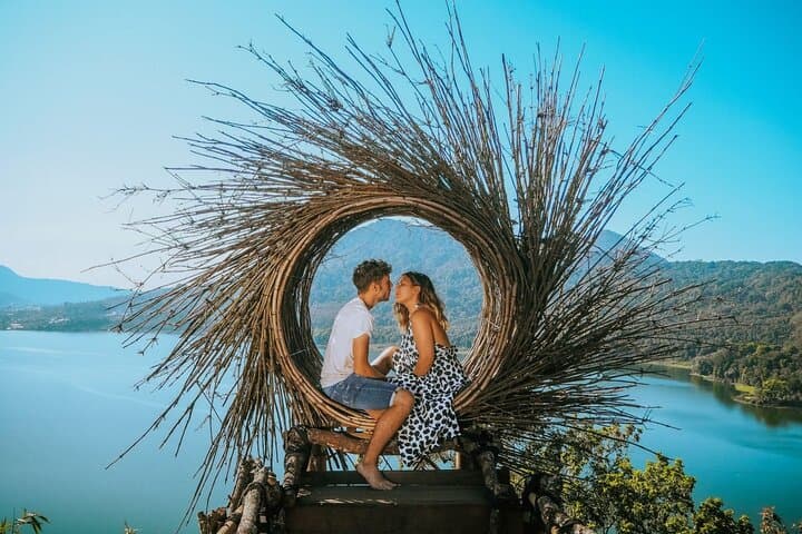 Bali UNESCO Sites Private Tour: Jatiluwih Rice Terraces, Ulun Danu & Nungnung Waterfall photo 2