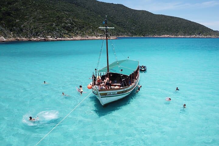 Don Juan Saveiro Boat Trip in Arraial do Cabo — Ilha do Farol & Prainhas Tour