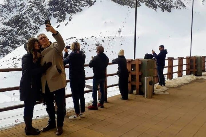 Portillo Inca Lagoon & San Esteban Vineyard: Full-Day Andes Escape from Santiago photo 2