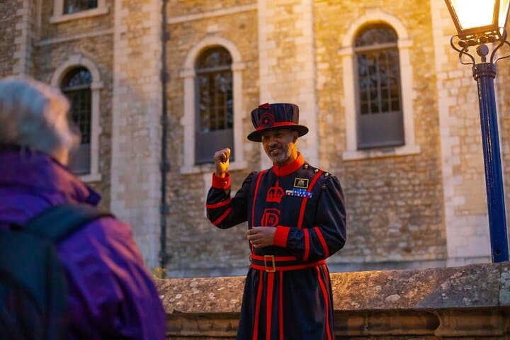 After-Hours Tower of London Tour: Beefeater-Led Ceremony of the Keys