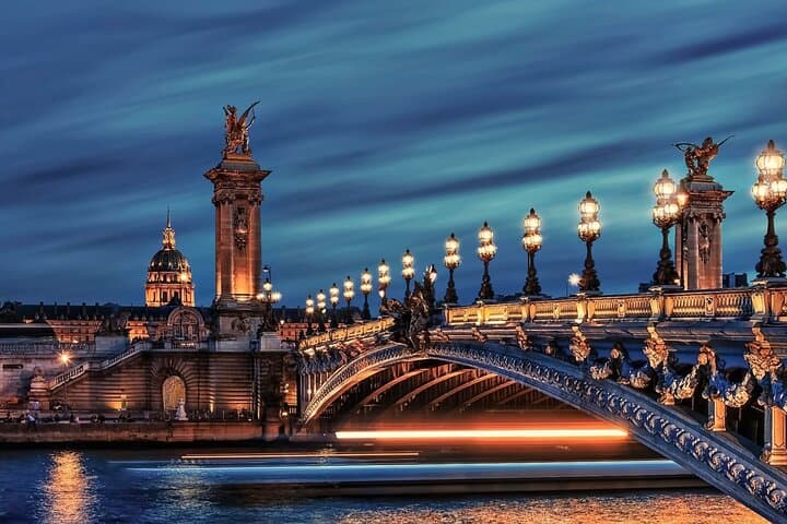 Three-Hour Private Bike Tour of Paris Highlights photo 3