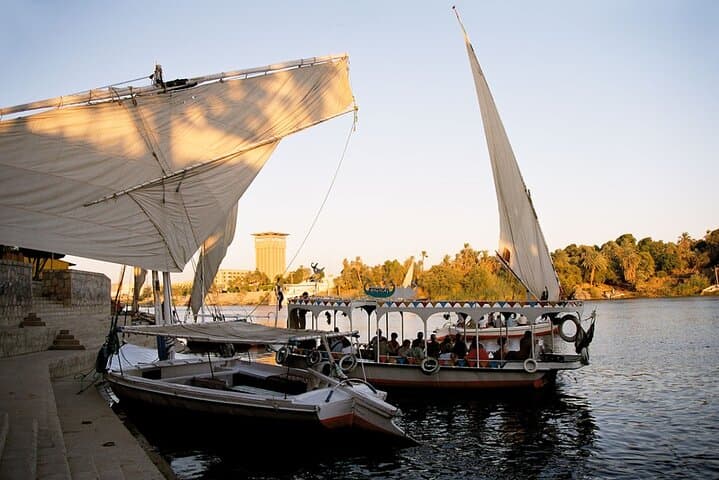 4-Day Luxor to Aswan Nile Cruise with Meals and Temple Tours photo 5