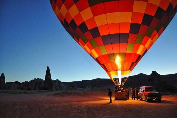 Sunrise Balloon & West Bank Temples: Luxor Half-Day Private Tour photo 3