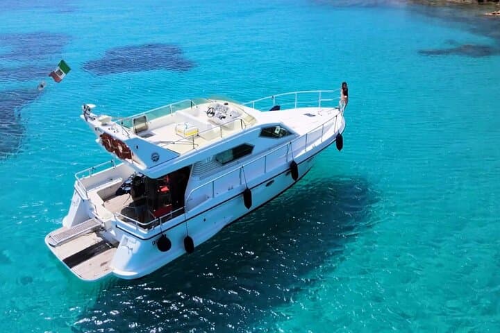 La Maddalena Archipelago Private Motorboat Tour – Full-Day DC12 Excursion photo 4