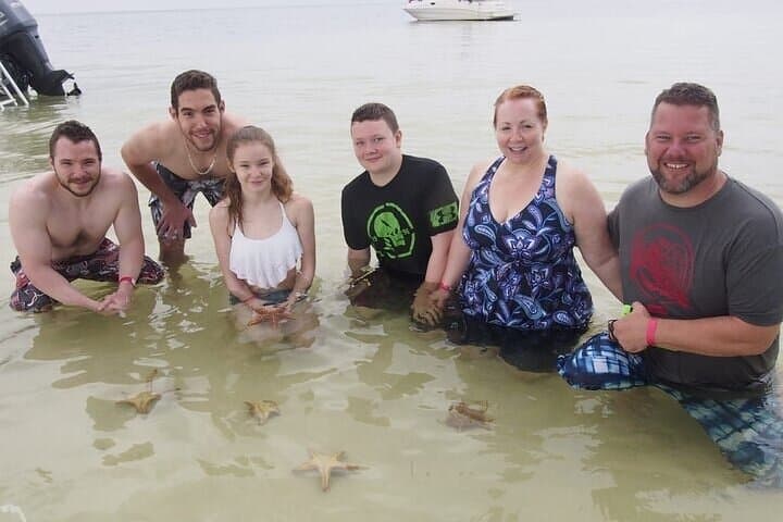 Stingrays and Starfish Point Tour — Grand Cayman Sandbar Excursion photo 5