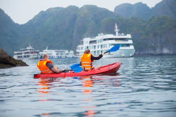 Era Cruise: 2-Day Halong & Lan Ha Bay Luxury Cruise from Hanoi photo 4
